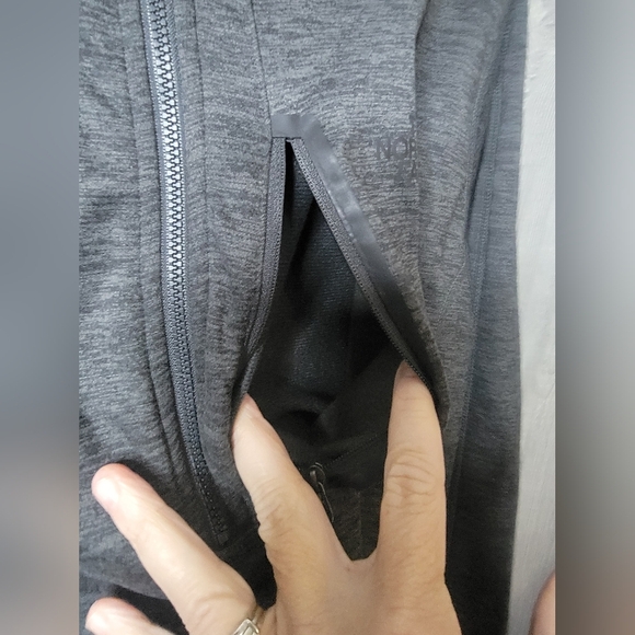 The North Face Mens Zip-up Jacket - Picture 3 of 7